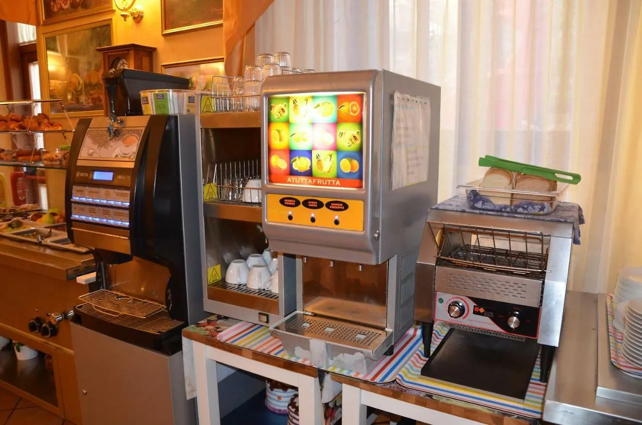 ホテル ミア カーラ フィレンツェ