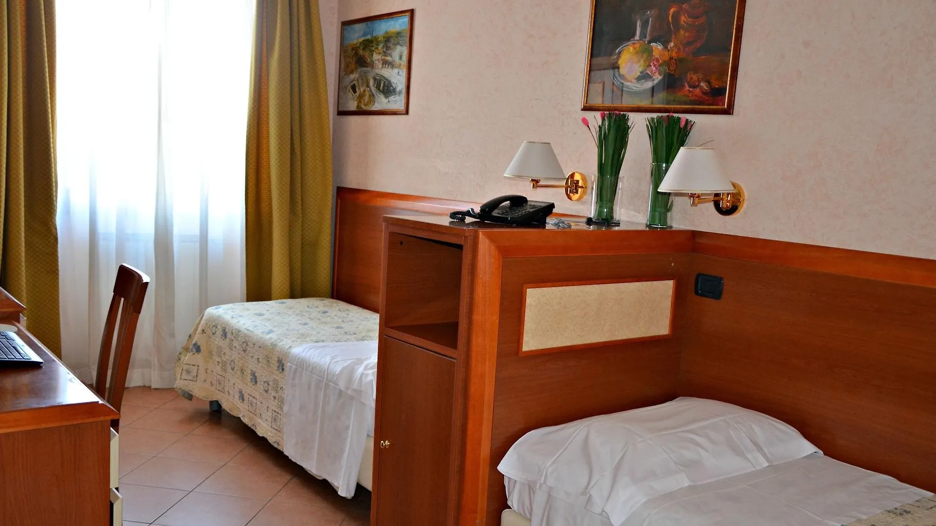Hotel Mia Cara & Spa Florence 3*,  Italy